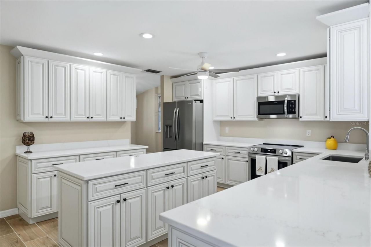 620 Hibiscus Drive, Venice, FL 34285 Photo