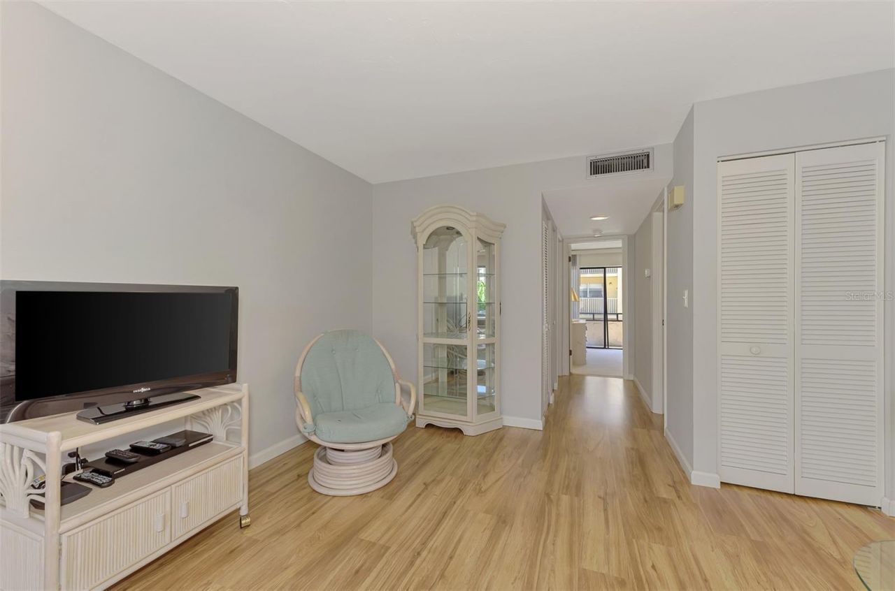 1555 Tarpon Center Drive , Unit I-161, Venice, FL 34285 Photo
