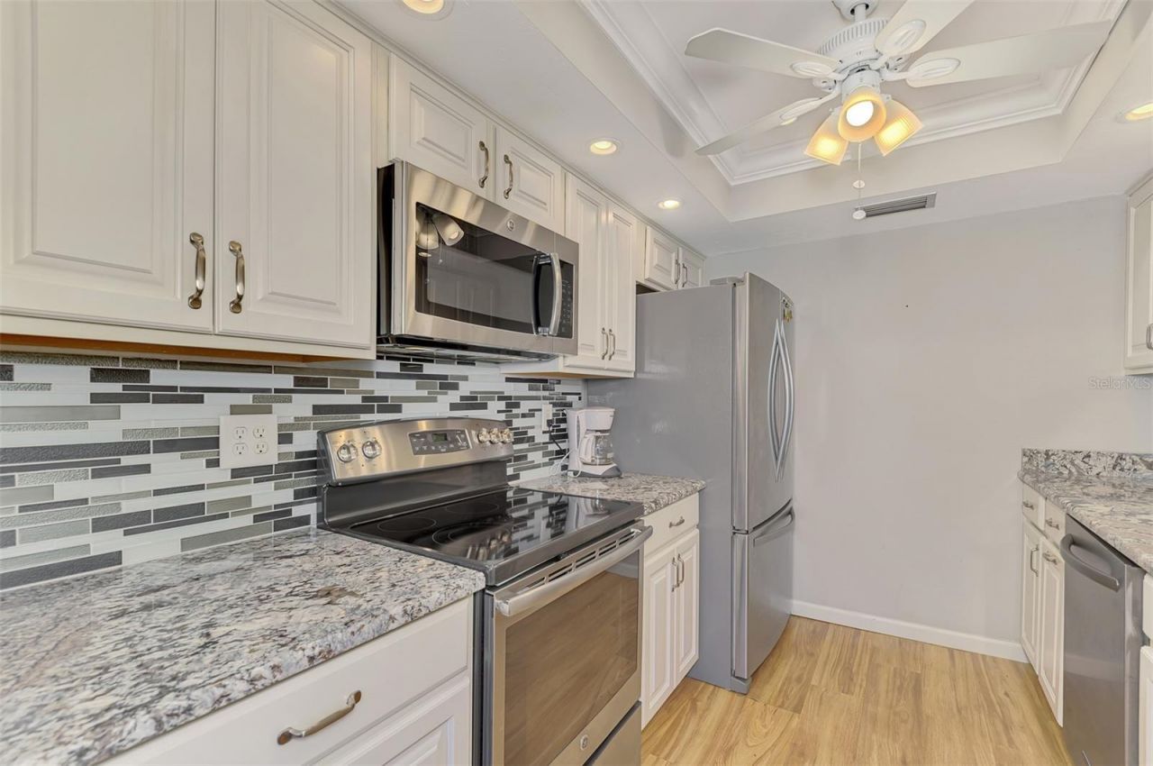 1555 Tarpon Center Drive , Unit I-161, Venice, FL 34285 Photo