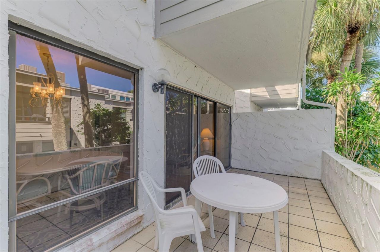 1555 Tarpon Center Drive , Unit I-161, Venice, FL 34285 Photo