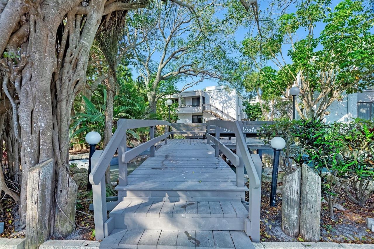 1555 Tarpon Center Drive , Unit I-161, Venice, FL 34285 Photo