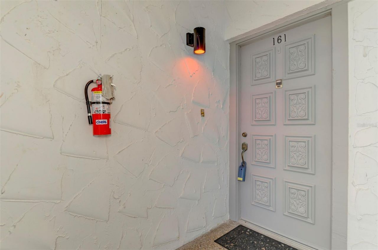 1555 Tarpon Center Drive , Unit I-161, Venice, FL 34285 Photo