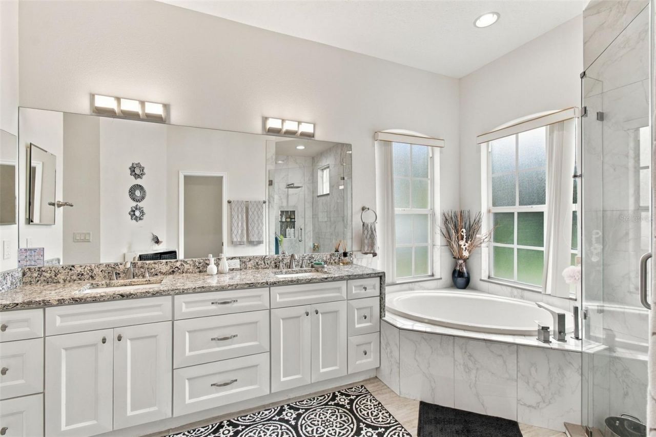 1519 Brilliant Cut Way, Valrico, FL 33594 Photo