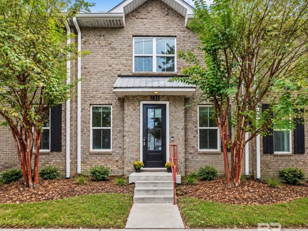 236 Devilliers, Pensacola, FL 32502