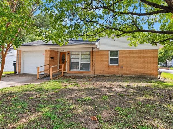 3544 Pine Avenue , Waco, TX 76708