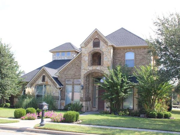 1139 Fountain Creek Boulevard, Pottsboro, TX 75076