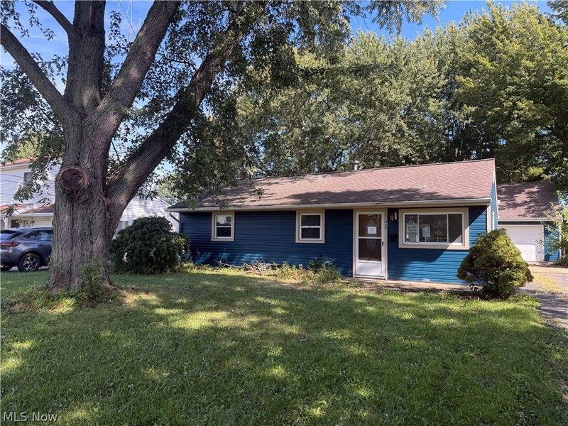 925 West Drive, Sheffield, OH 44054 Photo 1