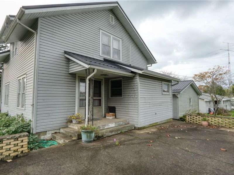 1870 Friendship Drive, New Concord, OH 43762 Photo 28