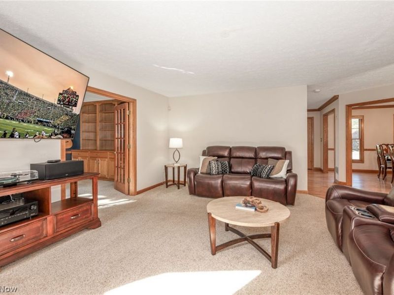 215 Cheltenham Lane, Munroe Falls, OH 44262 Photo 18