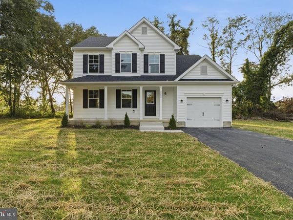 2252 HELEN AVENUE, VINELAND, NJ 08360