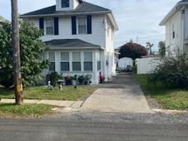 2253 COLLEGE AVENUE, BENSALEM, PA 19020