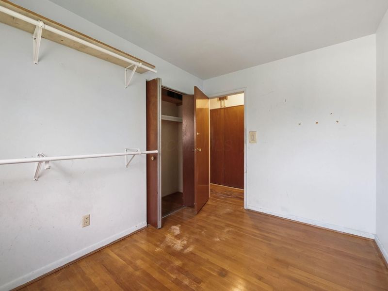 1045 N Cassady Avenue, Columbus, OH 43219 Photo 11