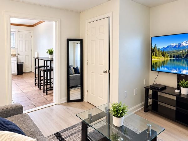 623 Cummins Hwy, Unit A, Boston, MA 02136
