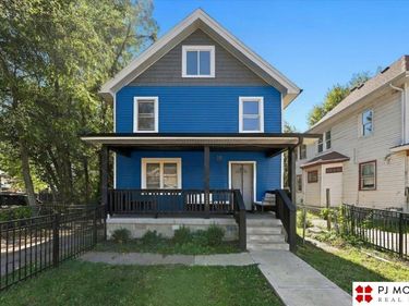 2447 Pinkney Street, Omaha, NE 68111