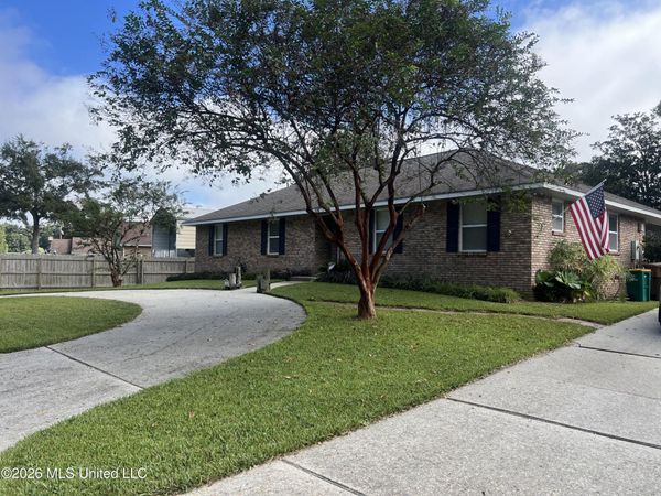 106 Shady Drive, Long Beach, MS 39560