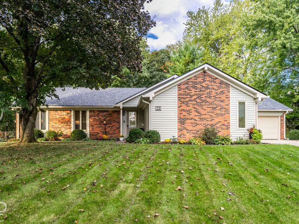 17 Green Court, Carmel, IN 46033
