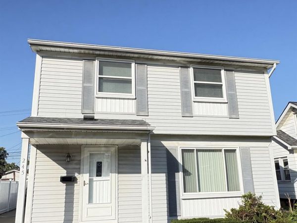 245 N Bywood Avenue , Clawson, Mi 48017