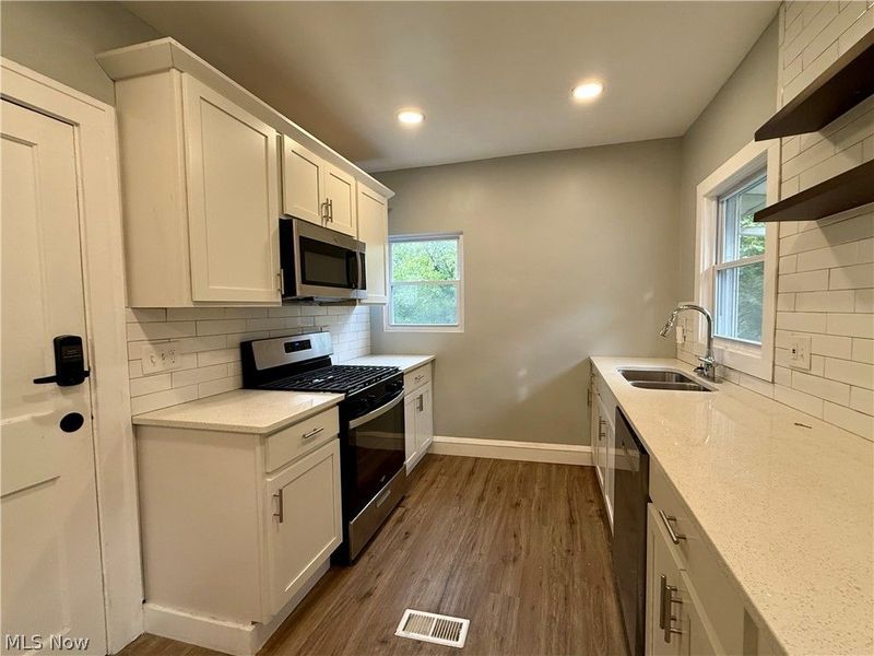 1307 Hathaway Avenue, Unit 2, Lakewood, OH 44107 Photo 11