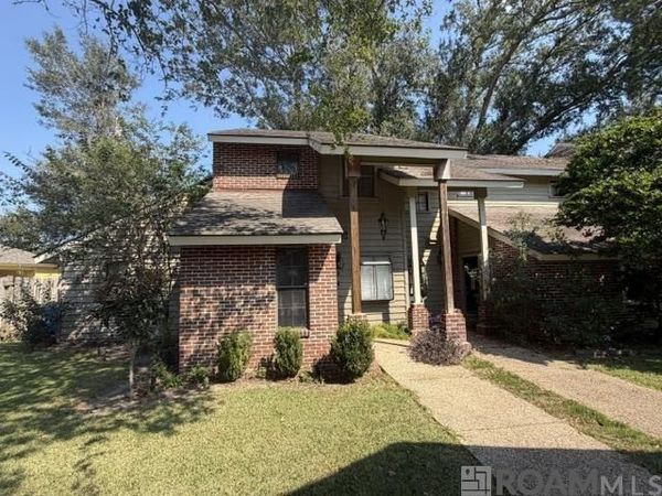 1900 False River Dr, New Roads, LA 70760