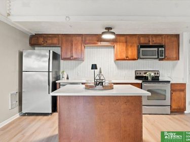 105 N 31 Avenue, Unit 302, Omaha, NE 68131