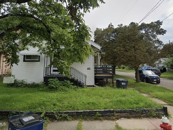 647 Nicholas Street , Toledo, OH 43609