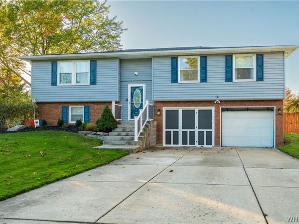 40 Northridge Drive , West Seneca, NY 14224