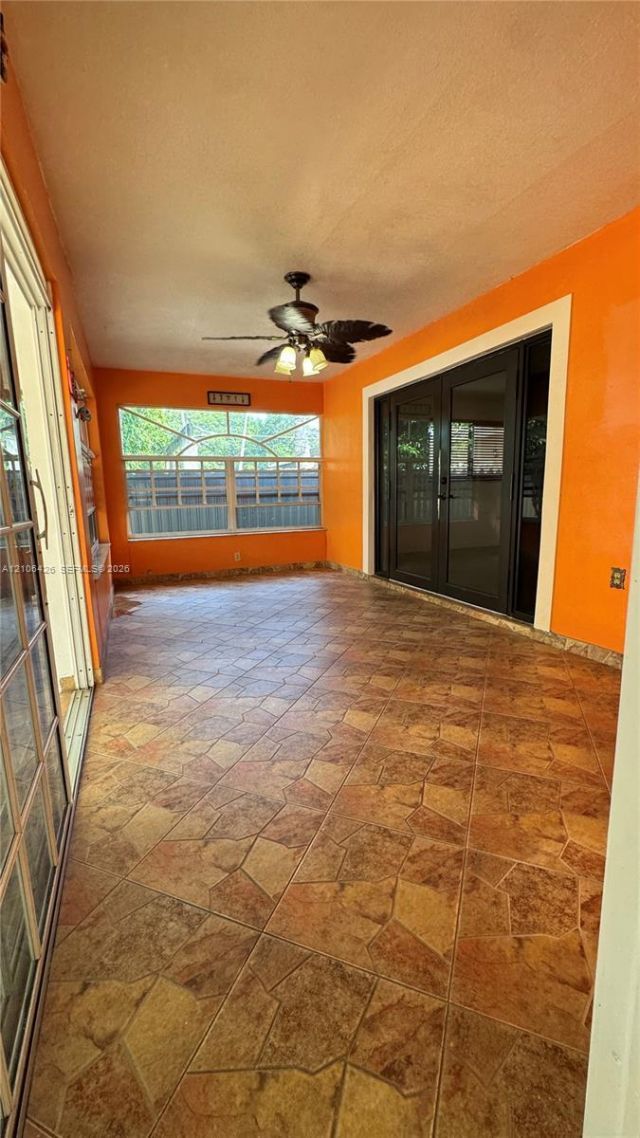 75 W 50th St , Hialeah, FL 33012 Photo
