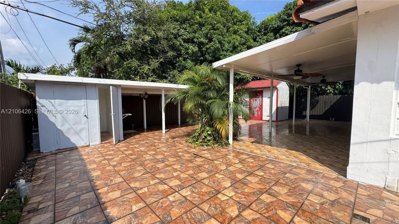 75 W 50th St , Hialeah, FL 33012 Photo