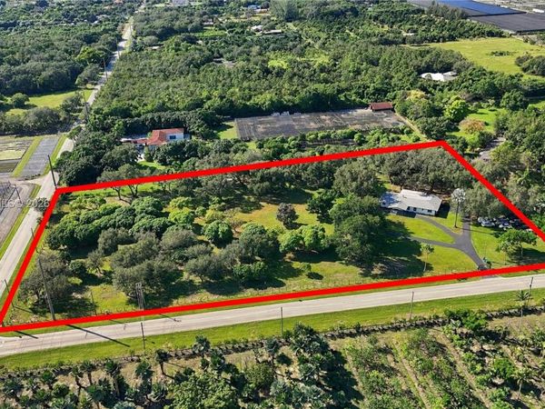 15700 SW 264th St , Homestead, FL 33031