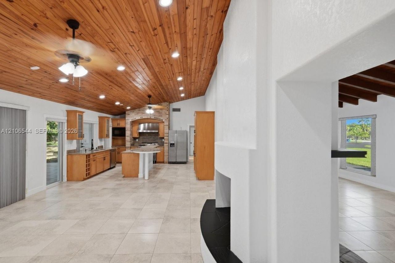 15700 SW 264th St, Homestead, FL 33031 Photo