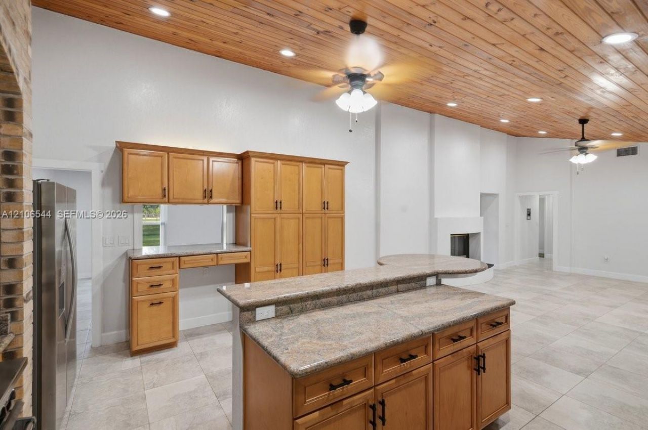 15700 SW 264th St, Homestead, FL 33031 Photo