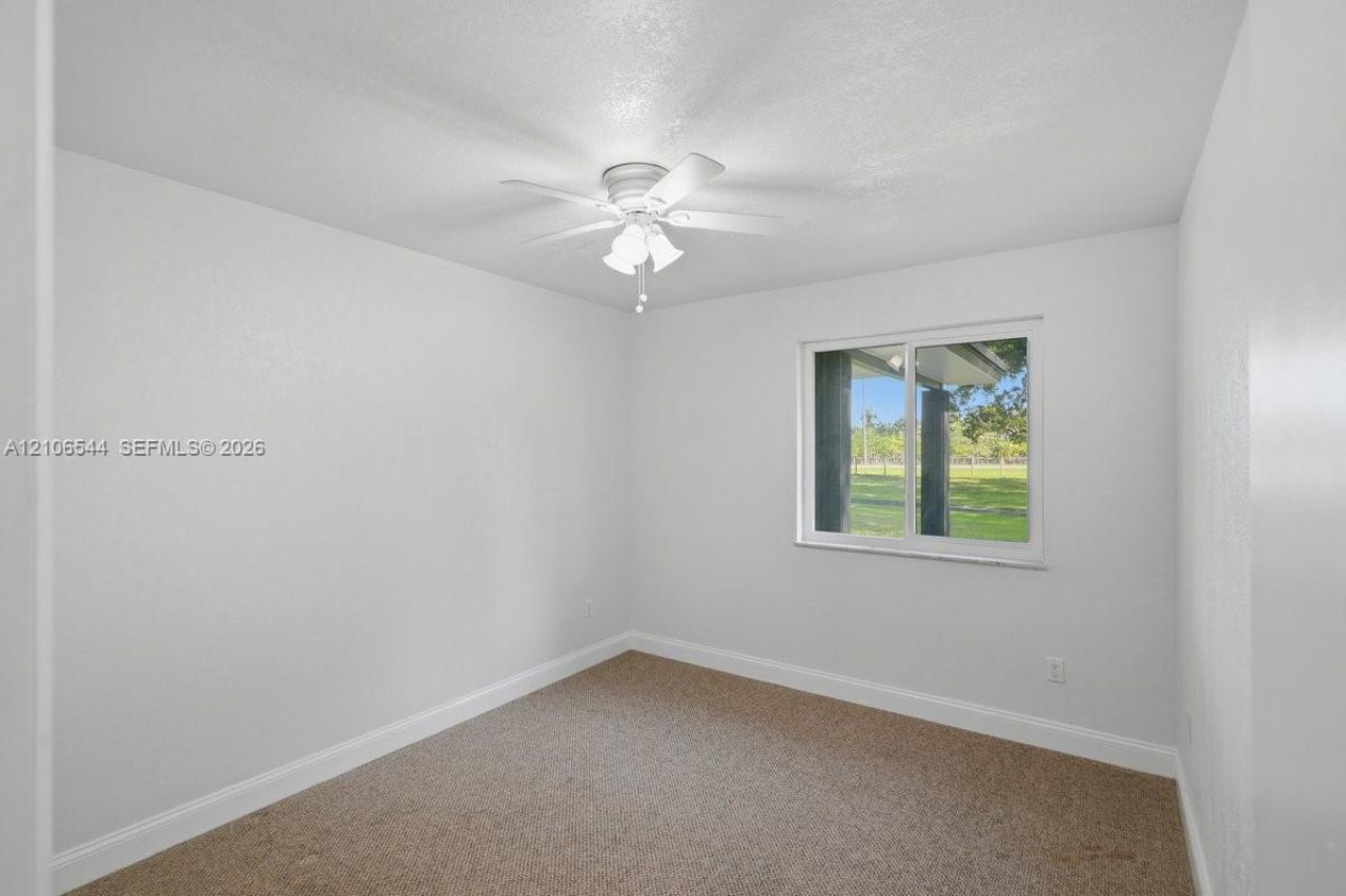 15700 SW 264th St, Homestead, FL 33031 Photo
