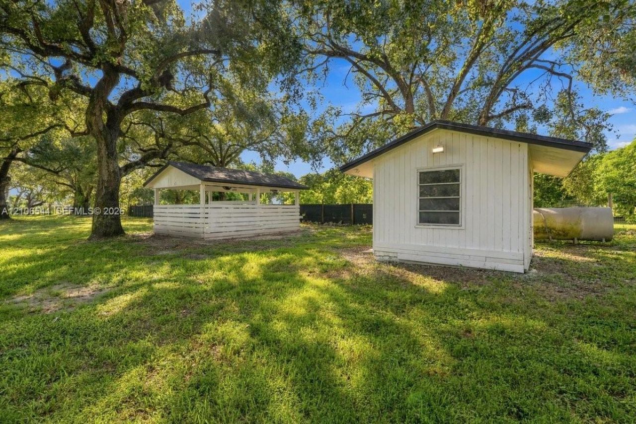 15700 SW 264th St, Homestead, FL 33031 Photo