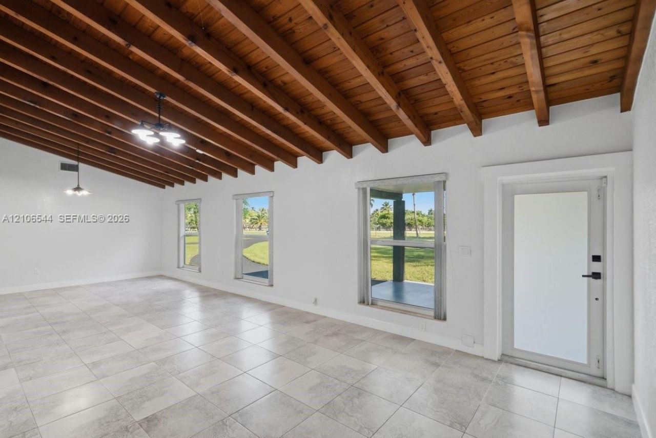 15700 SW 264th St, Homestead, FL 33031 Photo