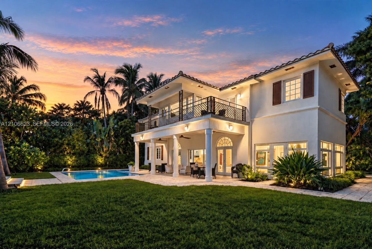 2312 Bay Ave , Miami Beach, FL 33140 Photo