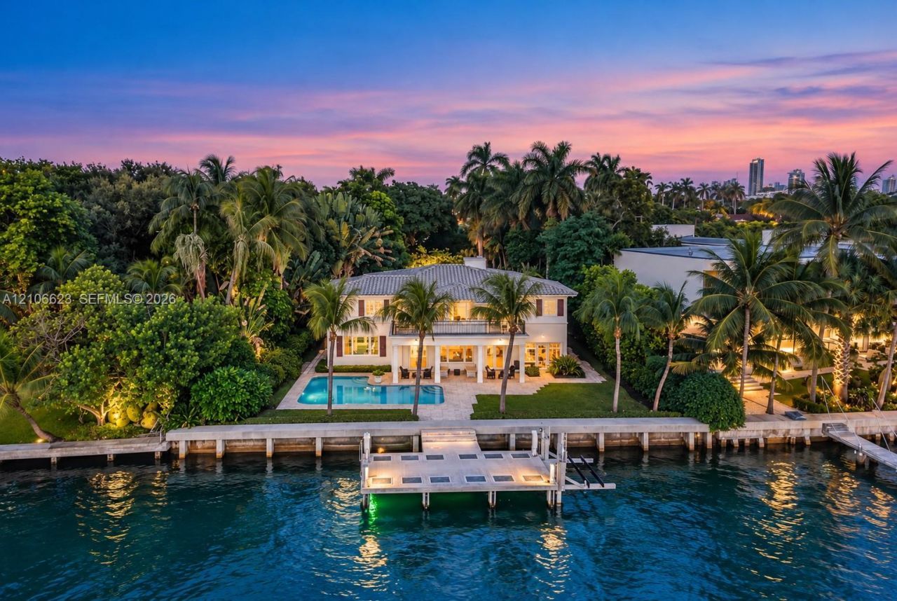 2312 Bay Ave , Miami Beach, FL 33140 Photo