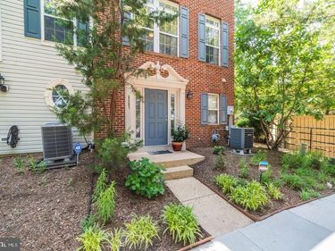 5807 PEARSON LANE, ALEXANDRIA, VA 22304