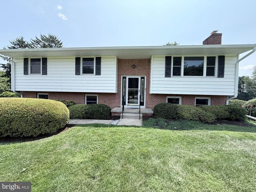 10113 Century Drive, Ellicott City, MD 21042 Main Photo