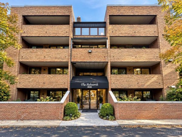 3646 Ashworth Drive, Unit 301, Cincinnati, OH 45208