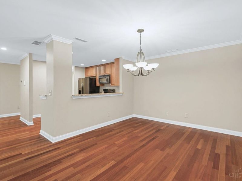 3646 Ashworth Drive, Unit 301, Cincinnati, OH 45208 Photo 20