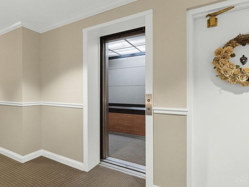 3646 Ashworth Drive, Unit 301, Cincinnati, OH 45208 Photo 9