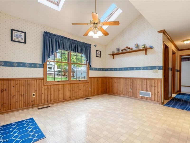 6913 Salerno Street NW, Canton, OH 44718 Photo 15