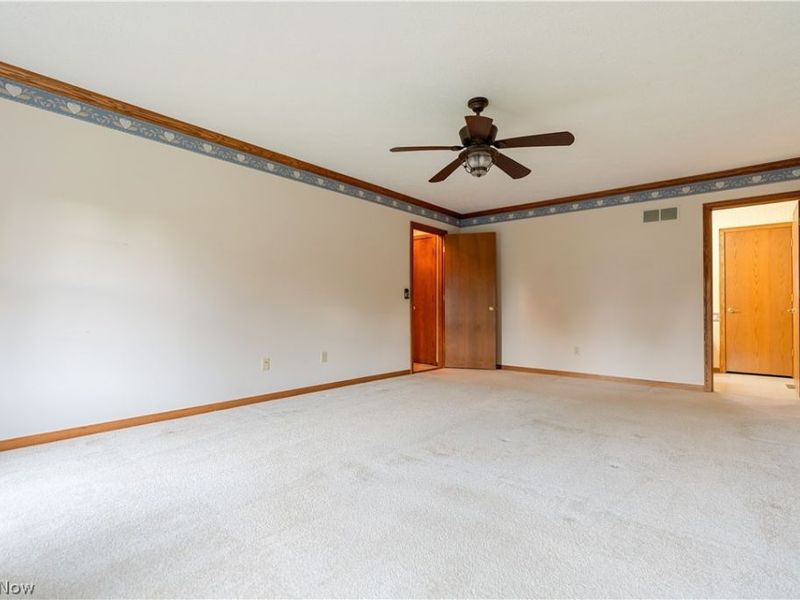 6913 Salerno Street NW, Canton, OH 44718 Photo 23