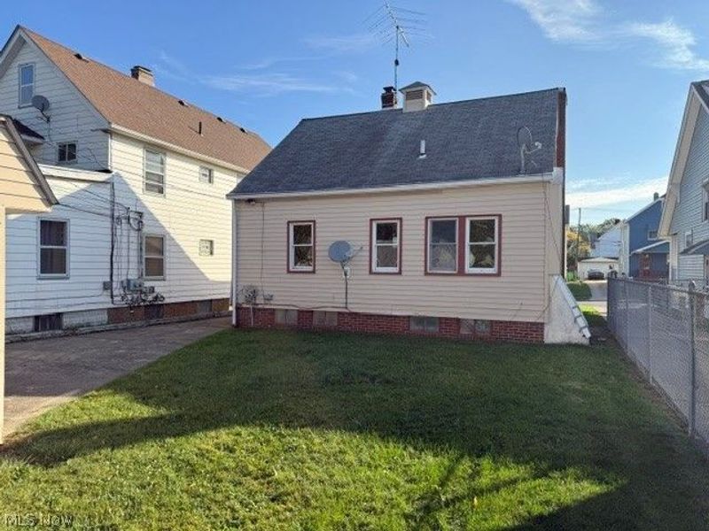 4824 E 84th Street, Garfield Heights, OH 44125 Photo 8