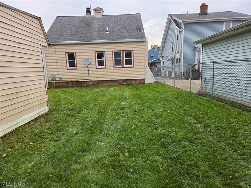 4824 E 84th Street, Garfield Heights, OH 44125 Photo 9