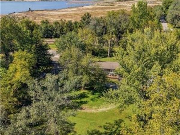 4845 Clare Road, Shawnee, KS 66226