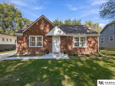 3744 Everett Street, Lincoln, NE 68506