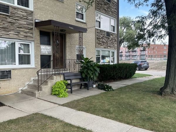 7701 W Marwood Avenue , Unit 1N, Elmwood Park, IL 60707