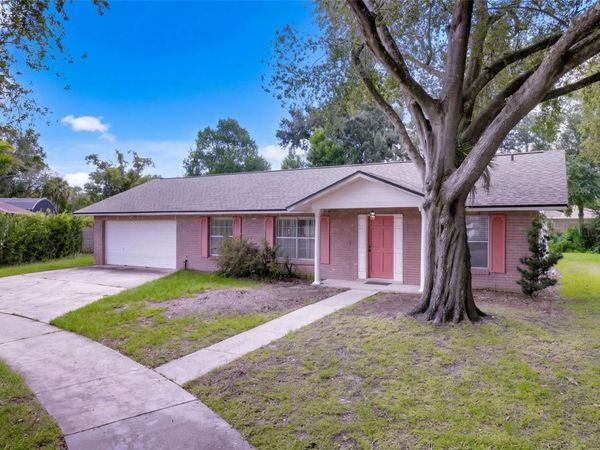 5164 JENNIFER PLACE , ORLANDO, FL 32807