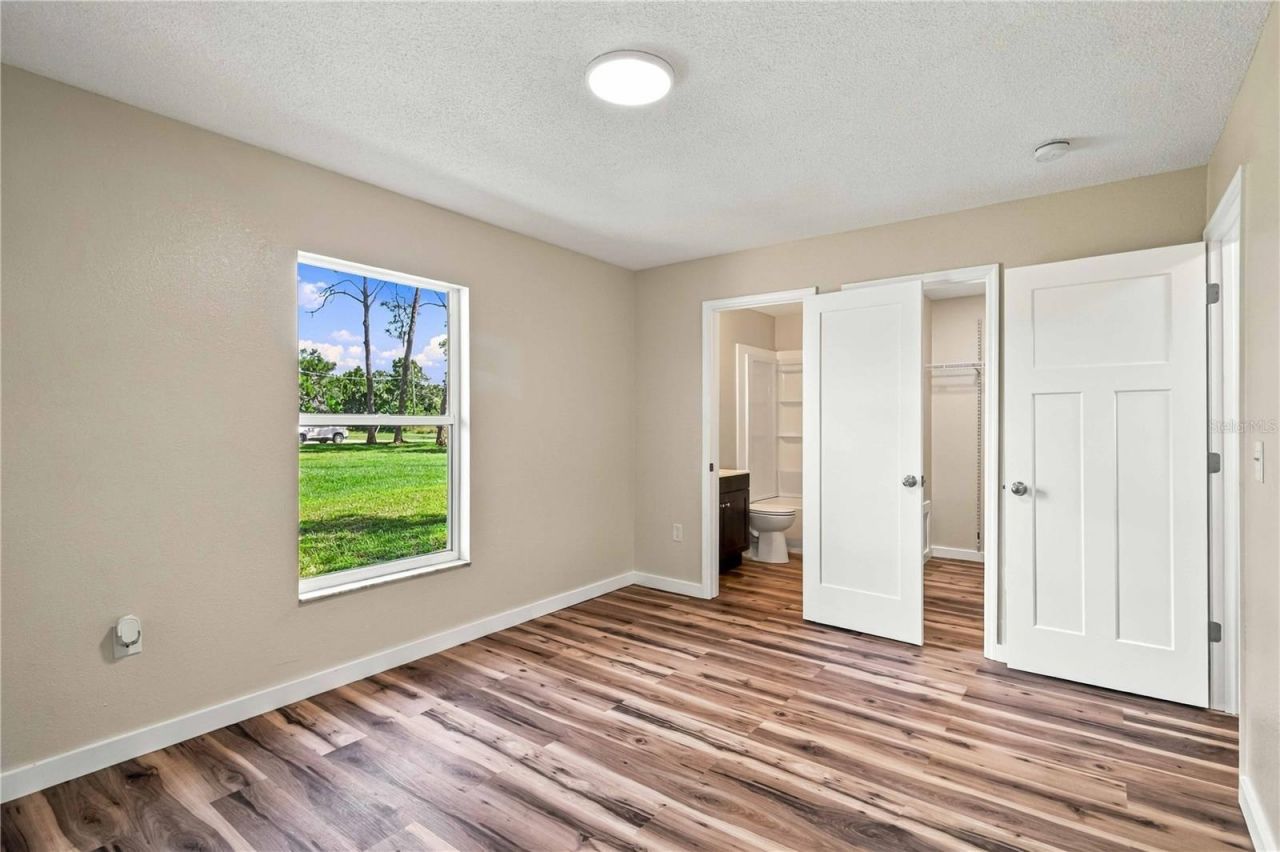 2224 33rd Avenue Drive W, Bradenton, FL 34205 Photo